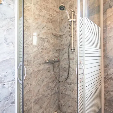 In * סטאריגרד-פקלניצה