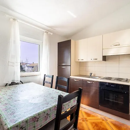 Stunning In Apartament